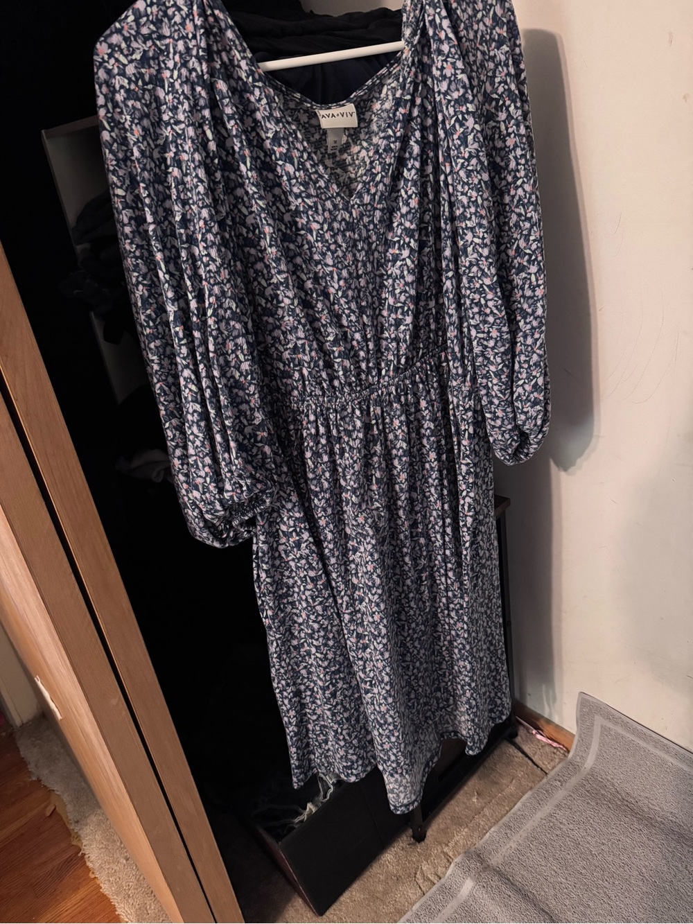 Ava & Viv Navy Floral Puff-Sleeve Midi Dress